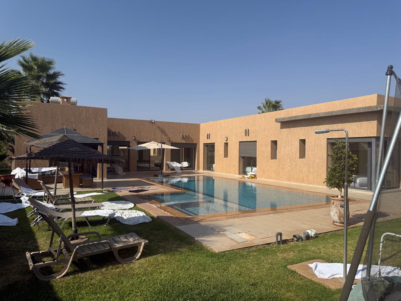 Villa avec piscine